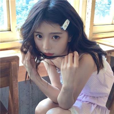 推动摇篮的手